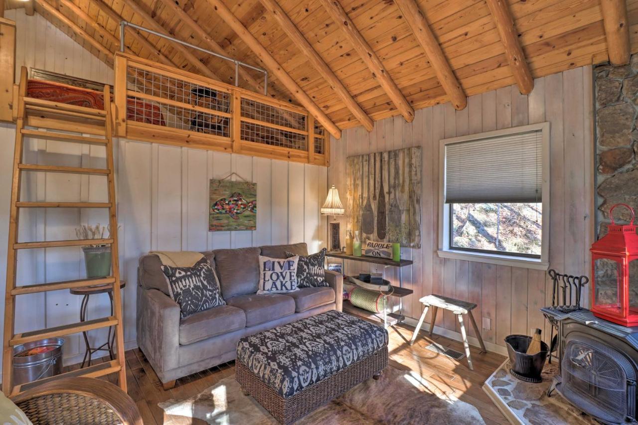 Scenic Greers Ferry Cabin With Deck And Fire Pit! Heber Springs Exterior photo