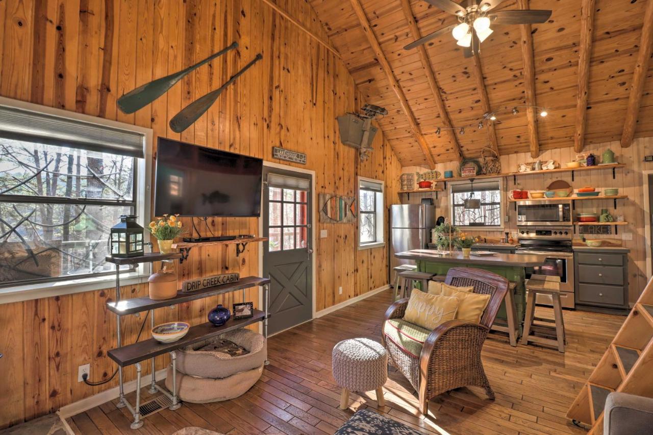 Scenic Greers Ferry Cabin With Deck And Fire Pit! Heber Springs Exterior photo