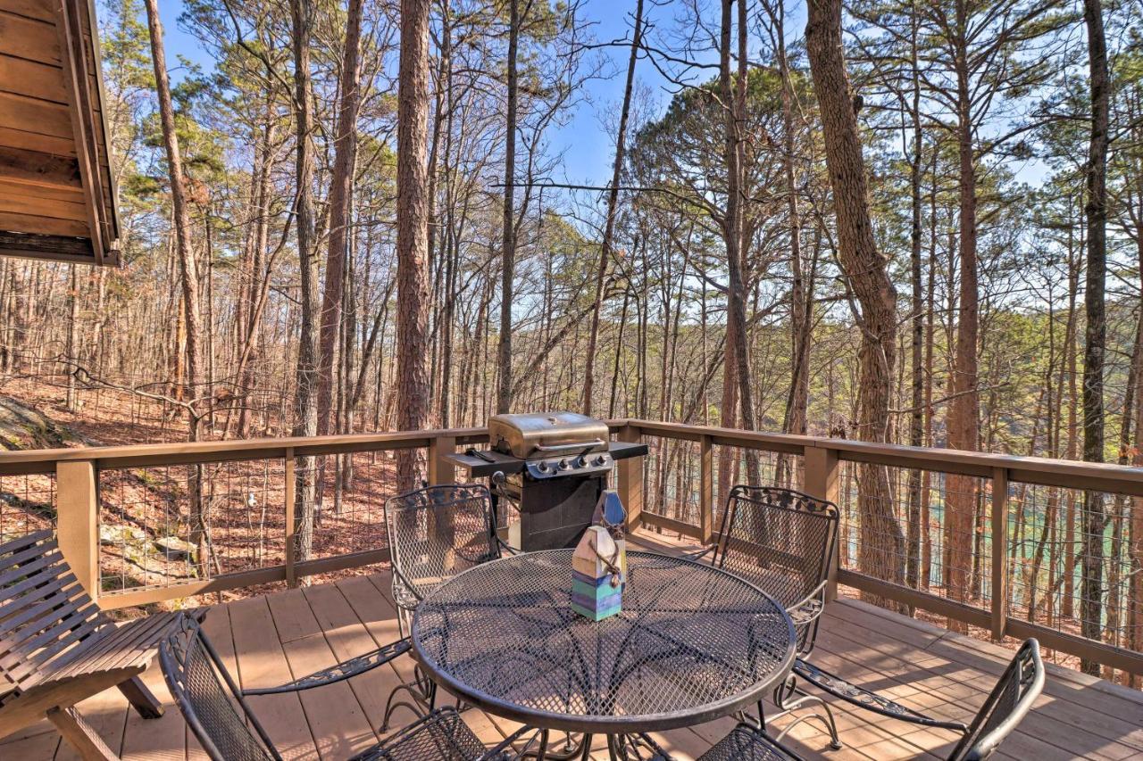 Scenic Greers Ferry Cabin With Deck And Fire Pit! Heber Springs Exterior photo